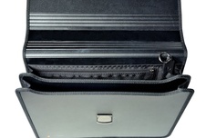 Exabag, aktovka A4 s kovovými doplňky, černá