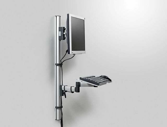 Sada držáku monitoru a klávesnice TSS Wall Station pro umístění na zeď
