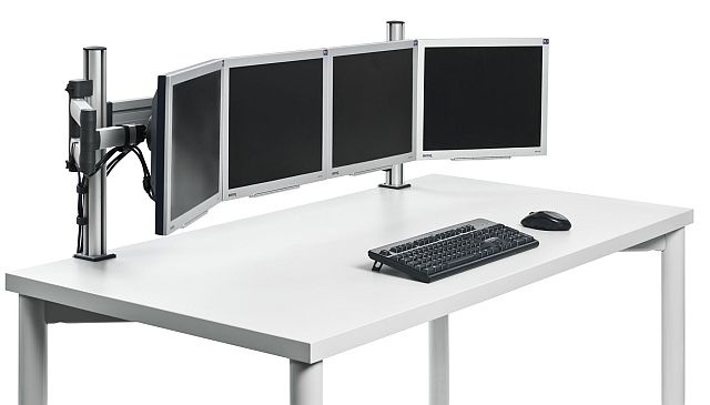 Sestava držáků monitorů ze systému NOVUS TSS
