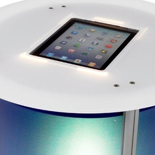 Reklamní stolek s prostorem pro iPad