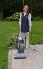 Podlahový mycí stroj Lindhaus LW30 s pracovním záběrem 30 cm