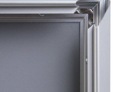 Plakátový klaprám 1000 x 1400 profil 32 mm ostrý roh