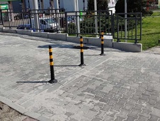 Gumový dopravní sloupek s tvarovou pamětí 77 cm, černo-žlutý