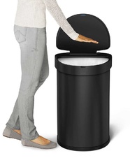 Bezdotykový půlkulatý odpadkový koš Simplehuman 45l, černá