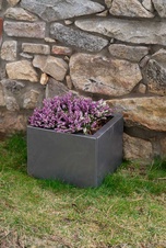 Corgarden zahradní květináč CUBE 40x40x30 cm