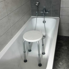 Stolička do sprchy s nosností 120 kg
