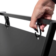 Křídové dřevěné áčko Swing 50x70 cm, černá