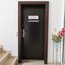 Rottner Teramo ocelová poštovní schránka, bílá