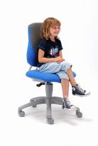 Dětská rostoucí školní židle - modrá – ergonomie sezení, otočná konstrukce